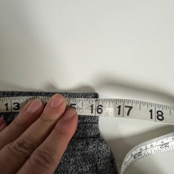 Soft Surroundings Lounge Sweat Pants Cuffed Gray Elastic Waist Size Medium - Picture 7 of 9